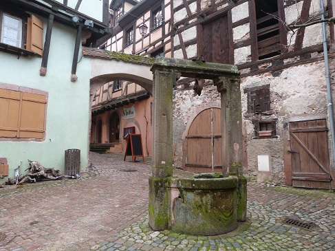 Riquewihr достопримечательности фотографии Эльзас, Франция